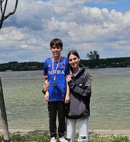 IMG-75c8dffd82cfba5580490846919b9103-V_edit_779583108895105